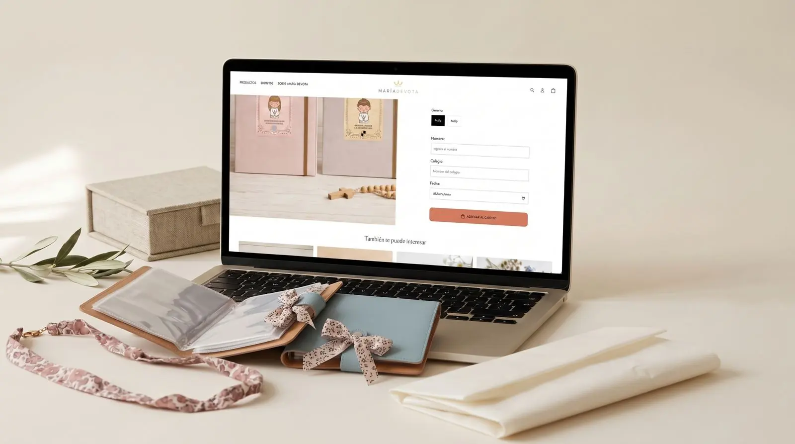 Ficha de producto personalizable de María Devota en escritorio